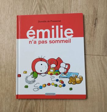 Livre enfant Émilie n'a pas sommeil édition Casterman