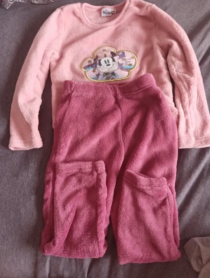 Pyjama Minnie taille 6 ans