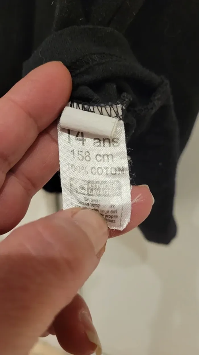 Débardeur Wild and Fière noir bords rose pâle 100% coton - photo numéro 3