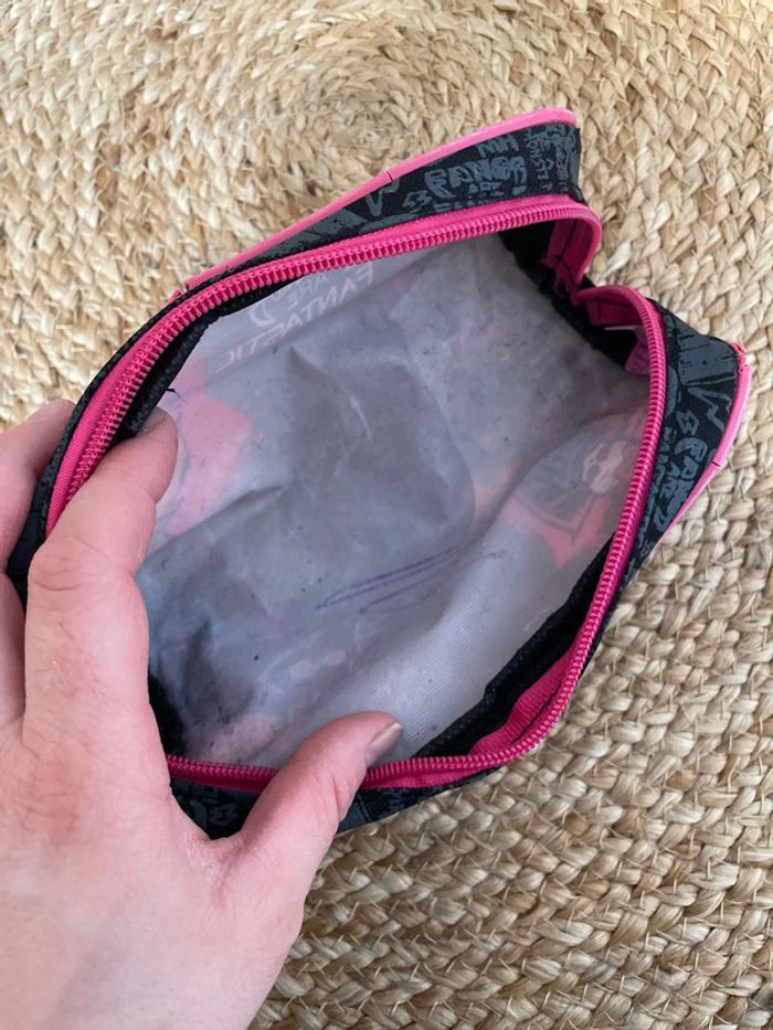 Trousse monster high - photo numéro 4