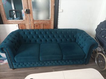 Canape chesterfield
