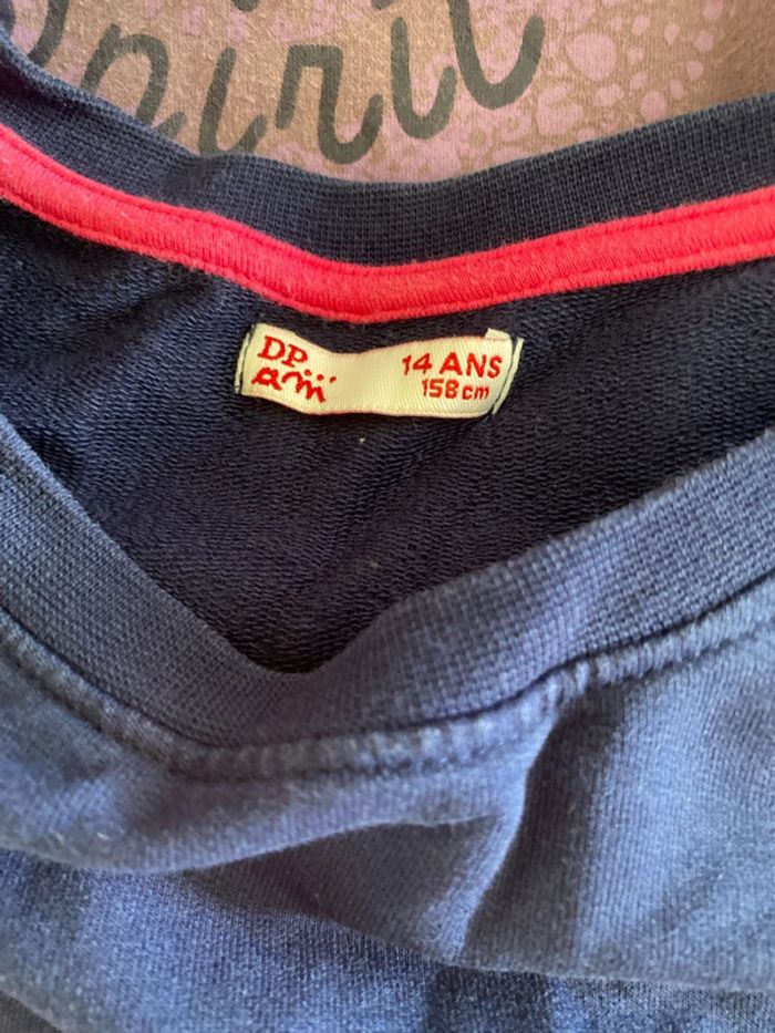 Lot deux sweat et une veste sport - photo numéro 3
