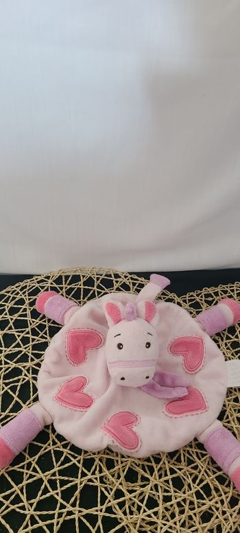 Cheval KIMBALOO doudou rond plat rose coeurs