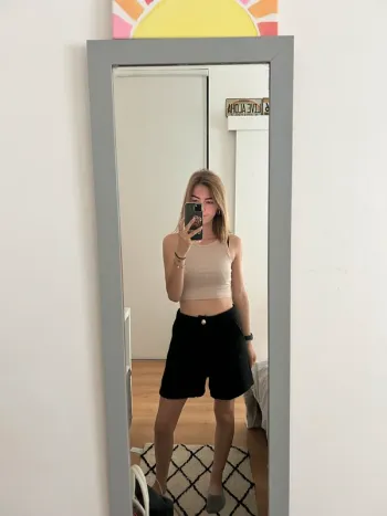 Short noir shein