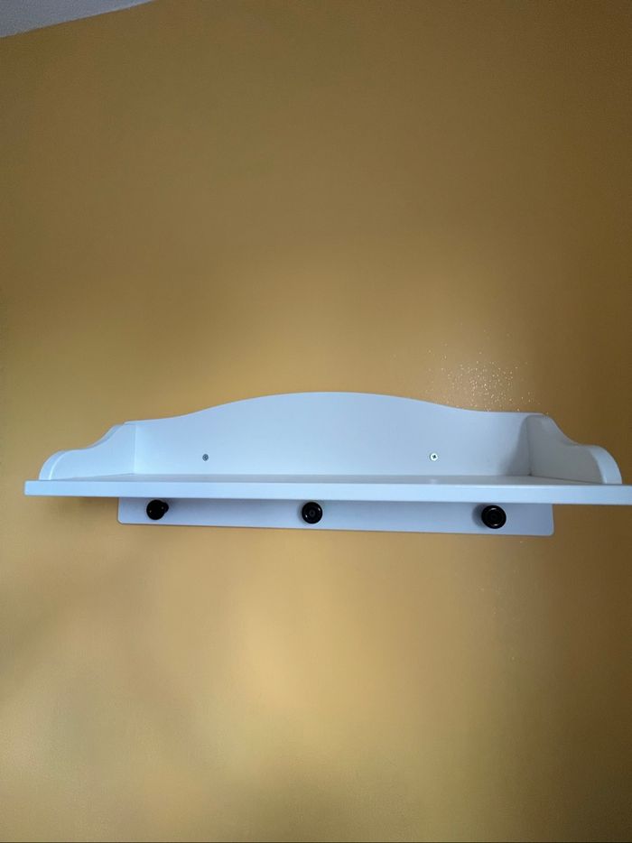 Étagère murale blanche pour chambre bébé ou enfant - photo numéro 4
