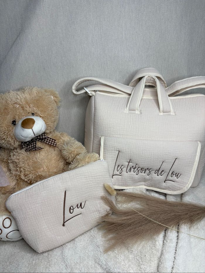 Sac à langer + trousse de toilettes - photo numéro 3