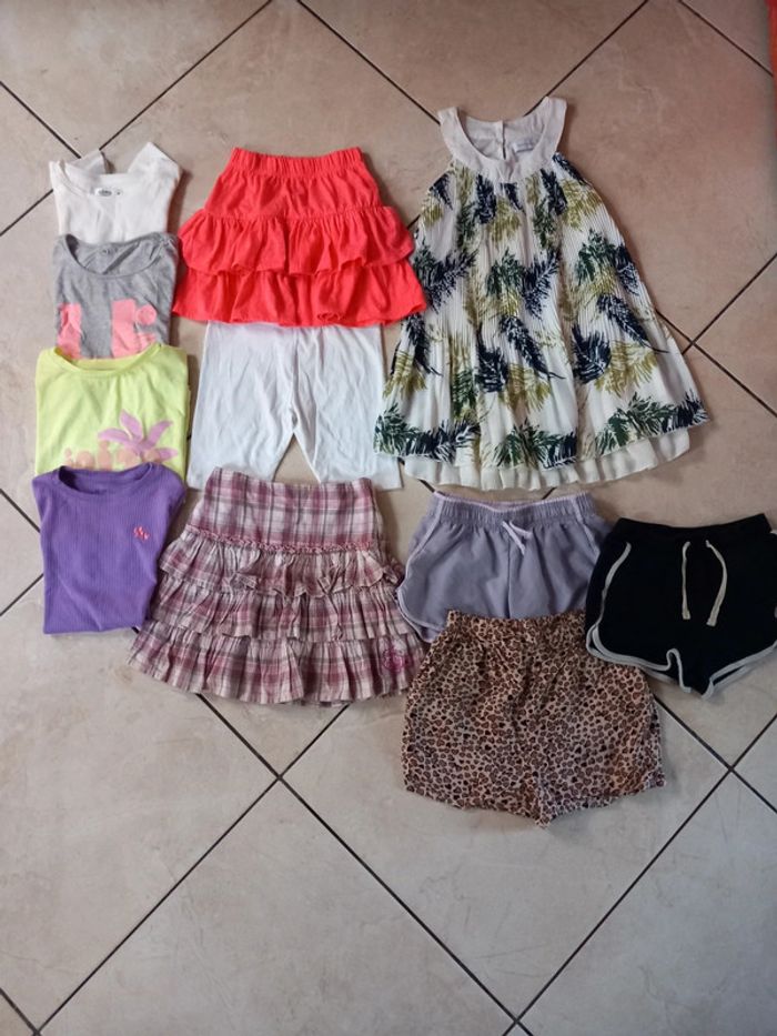 Lot de vêtements fille