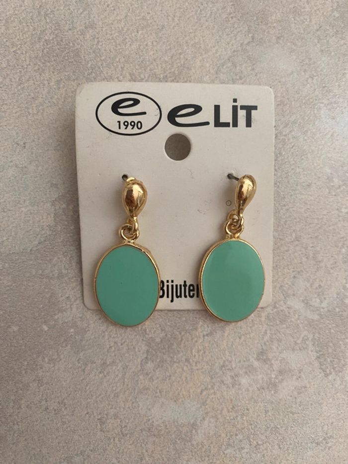 Boucles d’oreilles dorées