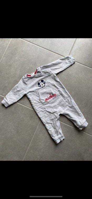 Ensemble / Combinaison Mickey 6 mois