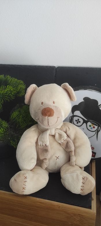doudou peluche purs bastien nicotoy marron beige écharpe bille ancien croix