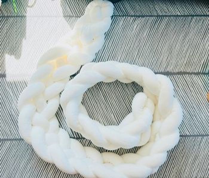 Tresse tour de lit bébé enfant blanche épaiss 2m20