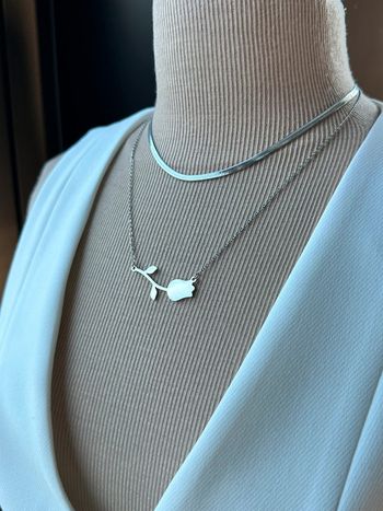 Collier 2 rangs pendentif tulipe en acier argent avec chaînette réglable