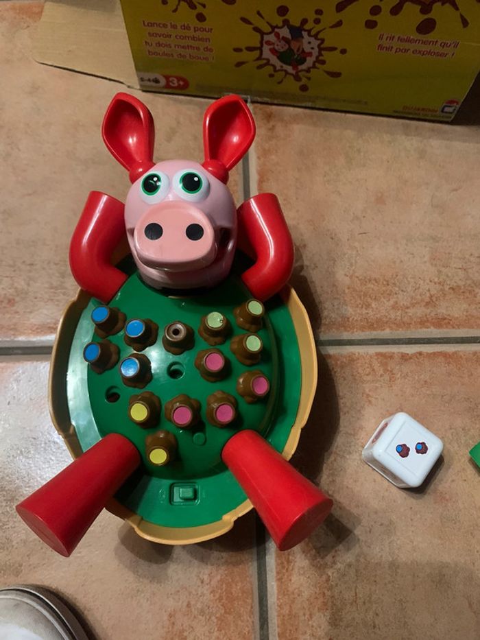 Le cochon qui rit dans son jabouzzi - photo numéro 2