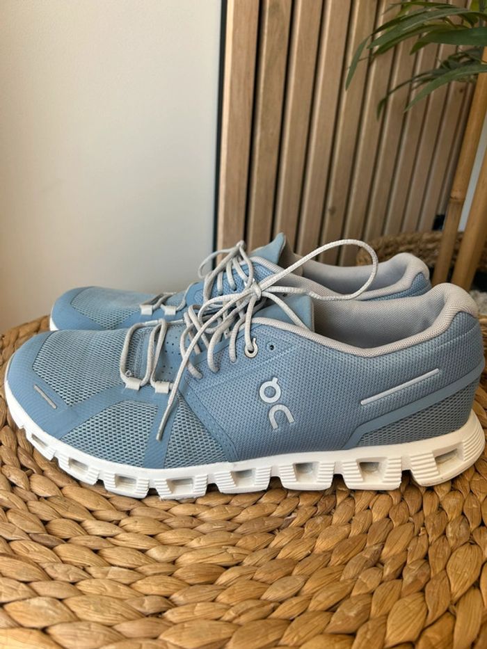 Baskets On Running homme taille 44,5 - photo numéro 5