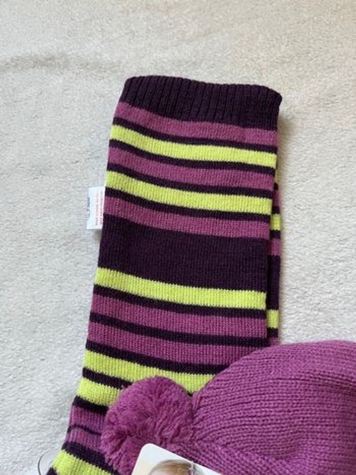 Ensemble bonnet et écharpe fille Taille 2 ans Neuf - photo numéro 2