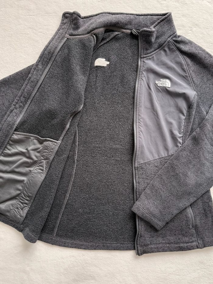 Veste polaire TNF the north face pour femme Taille S gris violet - photo numéro 4