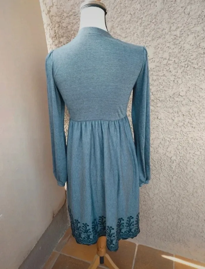 Robe +écharpe taille 36 - photo numéro 10