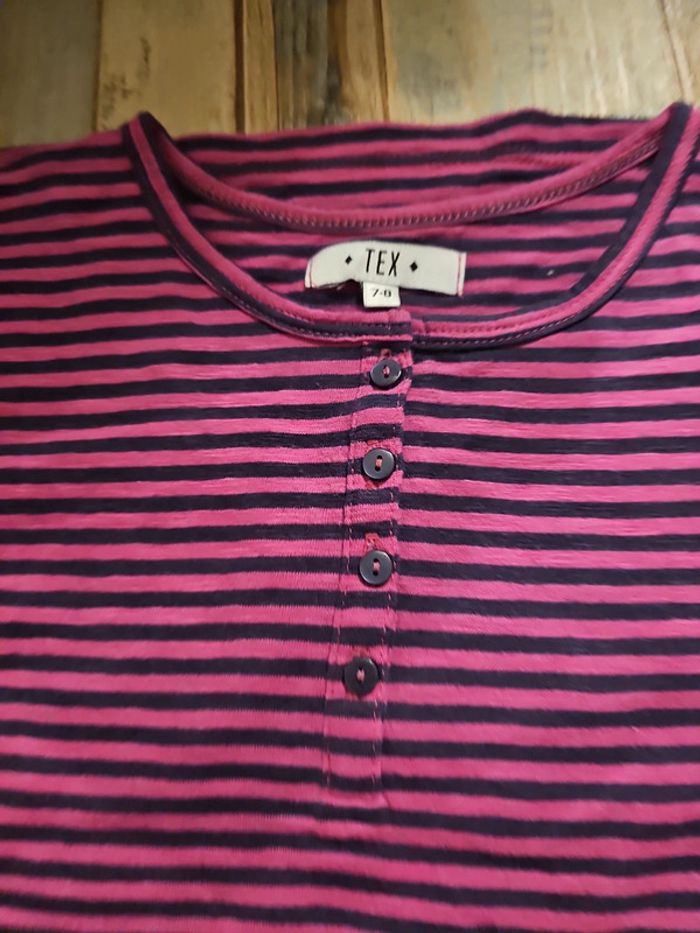 Lot de 3 t shirts longues manches Taille 7-8 ans marque tex - photo numéro 2