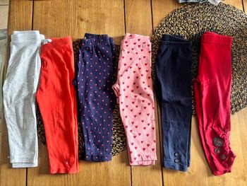 Lot 6 leggings fin 18m