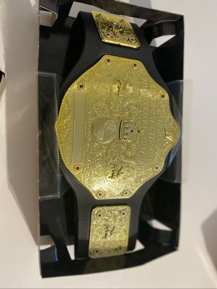 Ceinture de catch collector Championnat WWE Edge et Undertaker - photo numéro 6