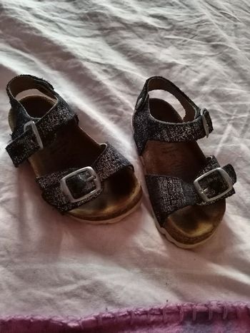 Sandales 19