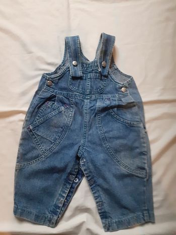 Salopette en jean bleu