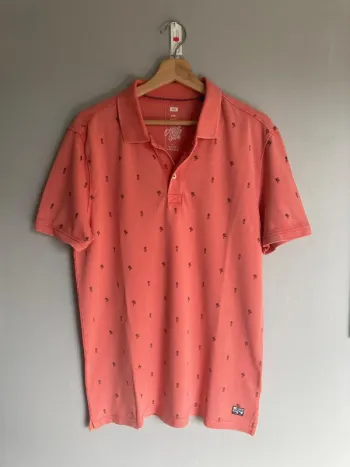Polo été homme WE taille L – corail délavé, motifs tropicaux