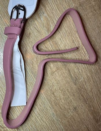 Ceinture rose Lefties 