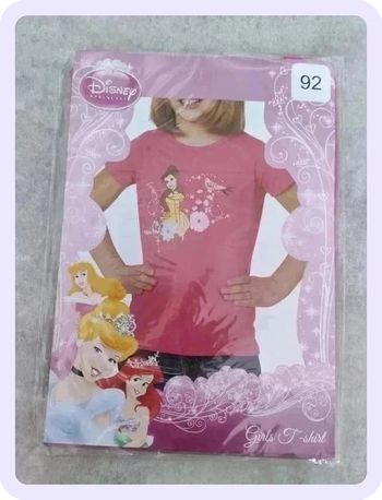 Tee shirt disney neuf 24-36 mois
