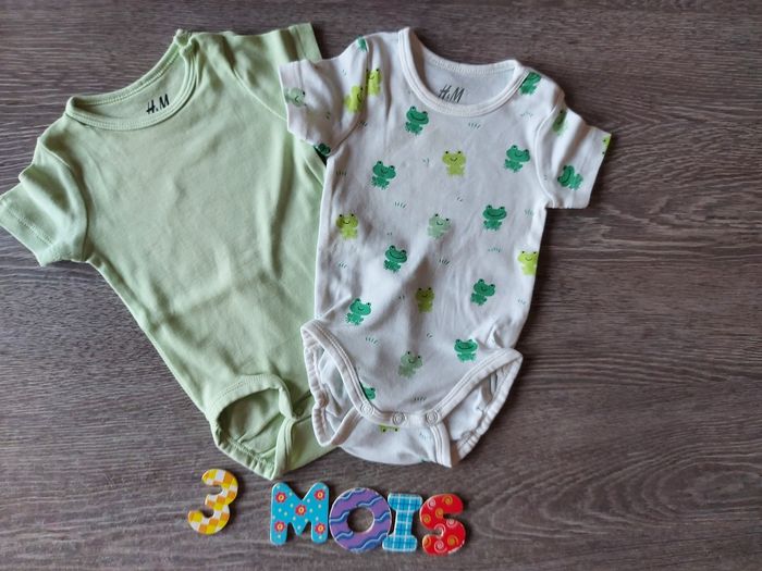 Lot de 2 bodies h&m