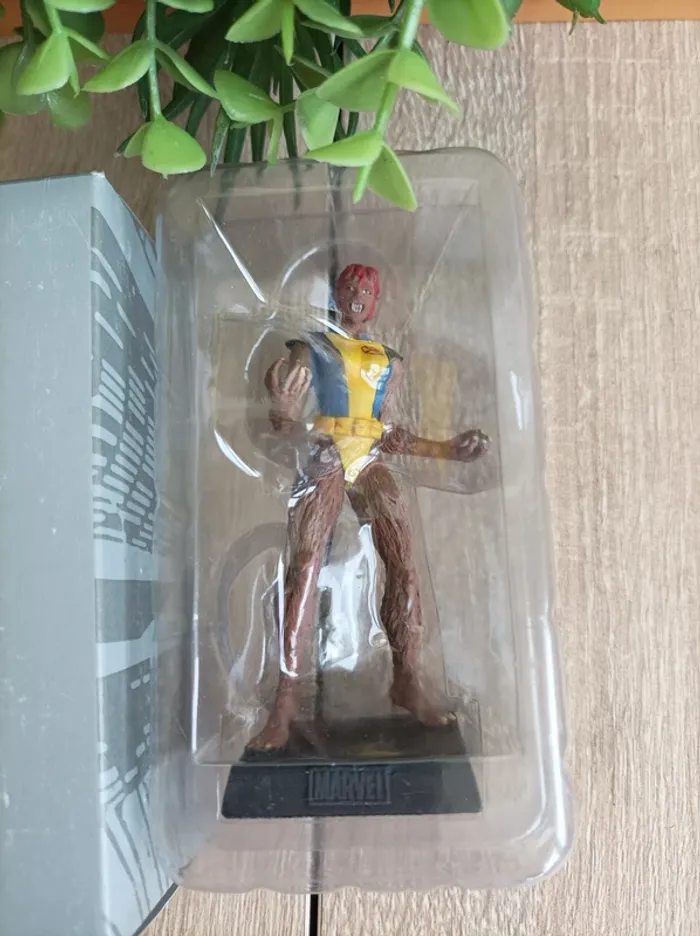 Figurine Marvel Wolfbane Eaglemoss Super Héros - photo numéro 2