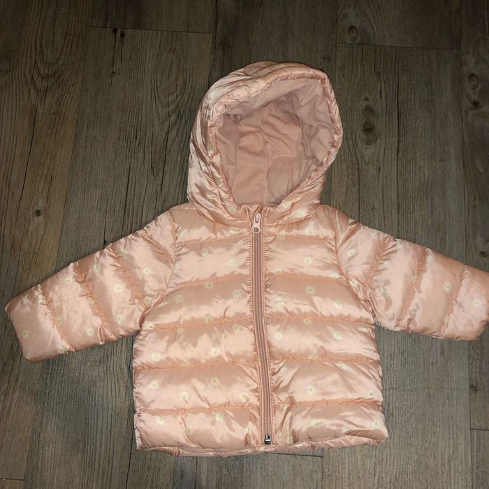 Doudoune excellent etat bebe fille