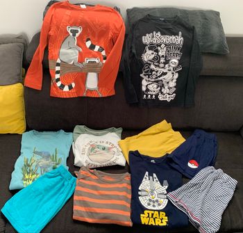 Lot de vêtements taille 8 ans