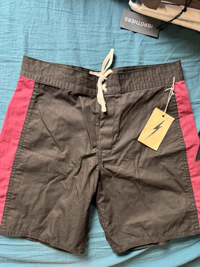 Short de bain Lightning Bolt – Taille 30 – Style rétro surf