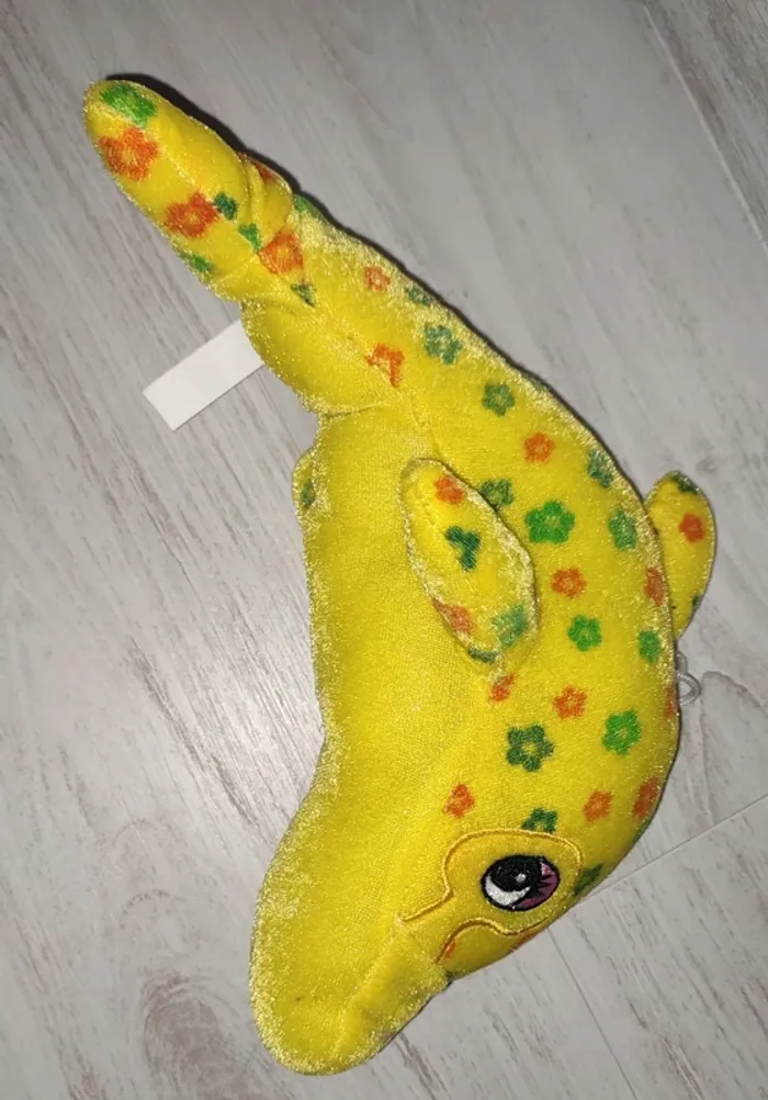 Peluche dauphin jaune - photo numéro 3