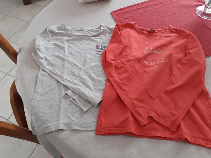 Lot 2 t-shirts manches longues - 10 ans -