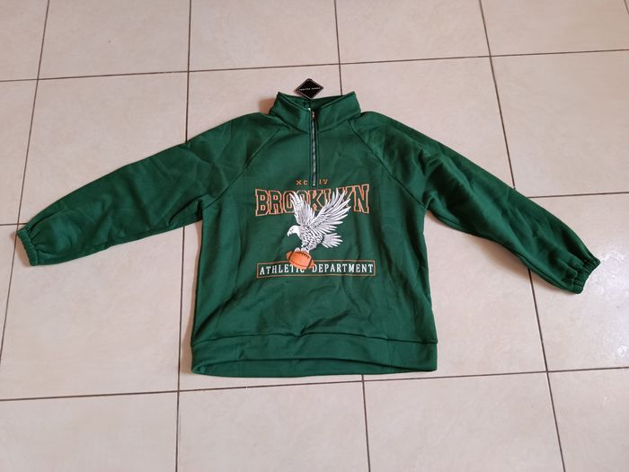 A saisir, pull mixte , taille L ! ( bien lire merci) - photo numéro 2