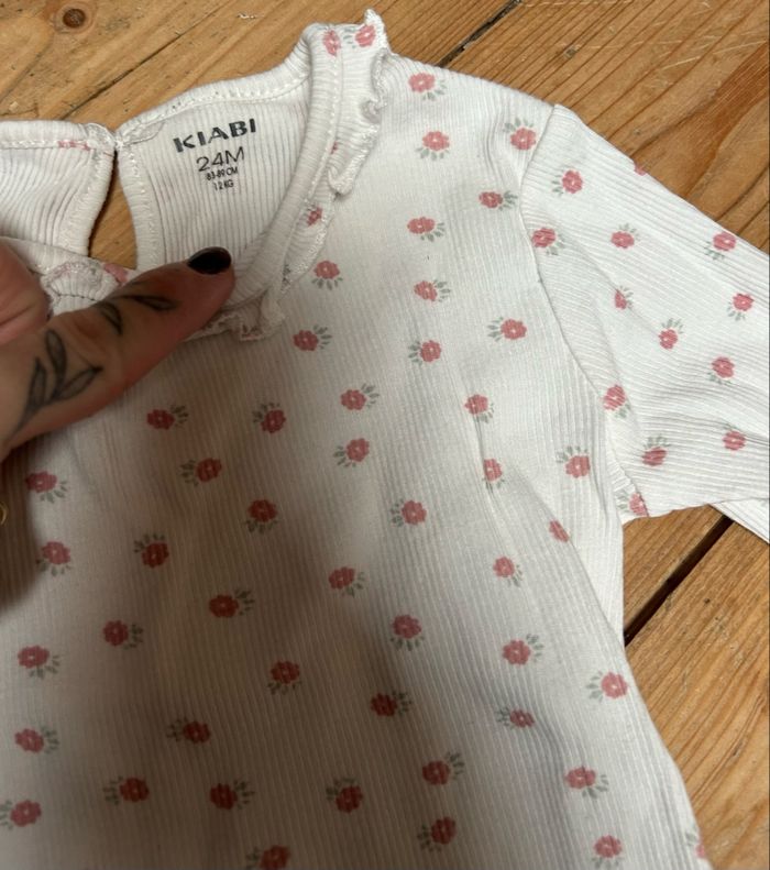 Lot de hauts - photo numéro 3