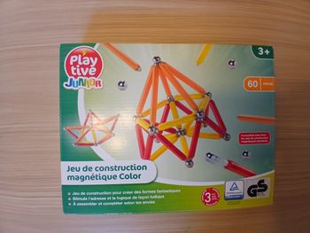 Jeu de construction magnétique Playtive