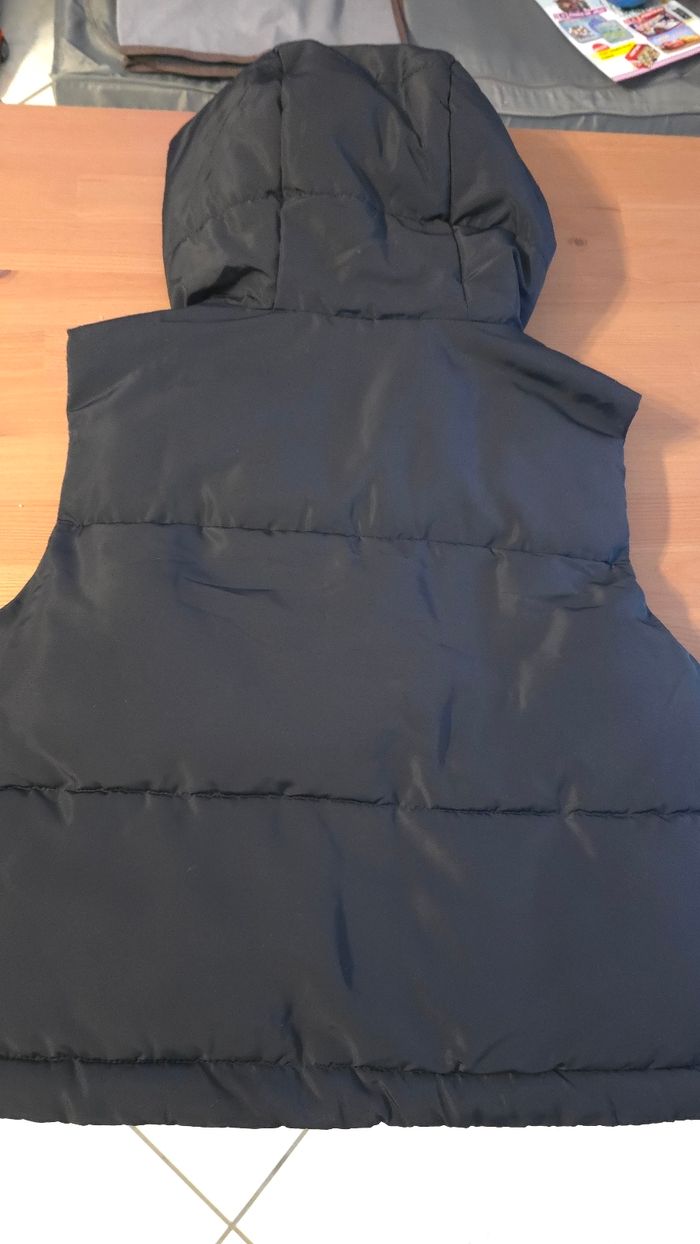 🤩😍Doudoune sans manche a capuche XXS femme🤩😍 - photo numéro 2