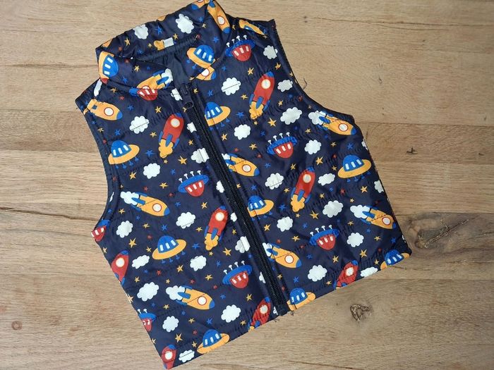 Veste sans manche matelassée 12 mois