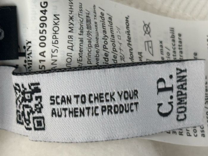 Pull CP Company blanc - photo numéro 4