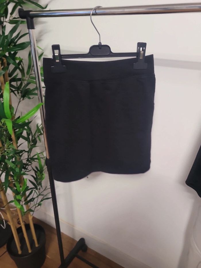 Lot de 2 jupes noires - photo numéro 4
