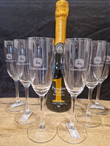 Flites a champagne John Deere