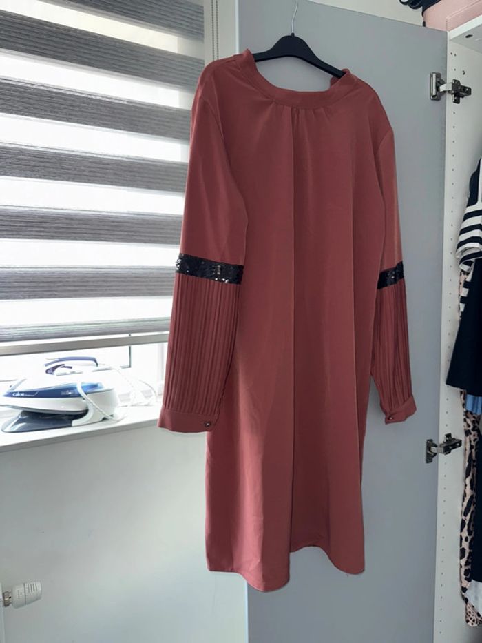 Robe taille 44 en tres bonne etat - photo numéro 3