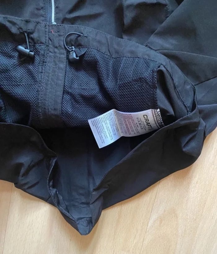 Veste légère coupe vent Craft taille 10 ans 140 cm Neuve - photo numéro 4