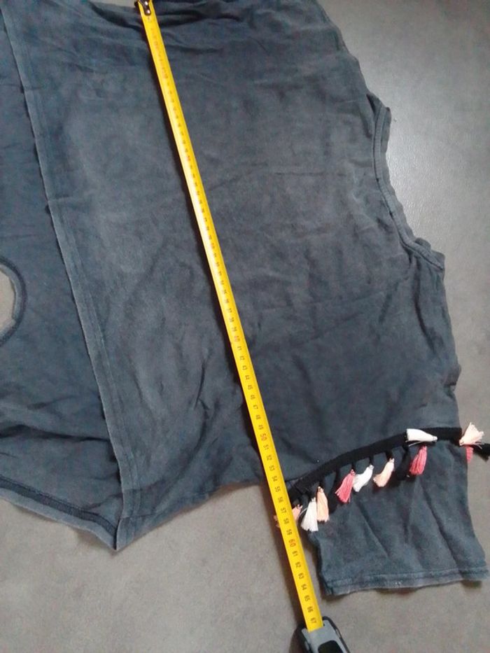 Tee-shirt court - photo numéro 8