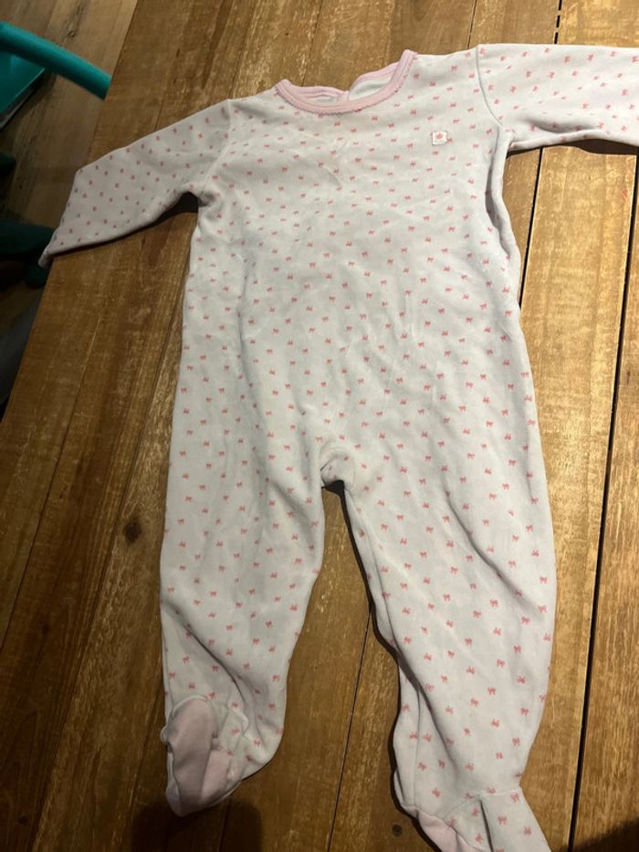 Lot de pyjamas - photo numéro 12