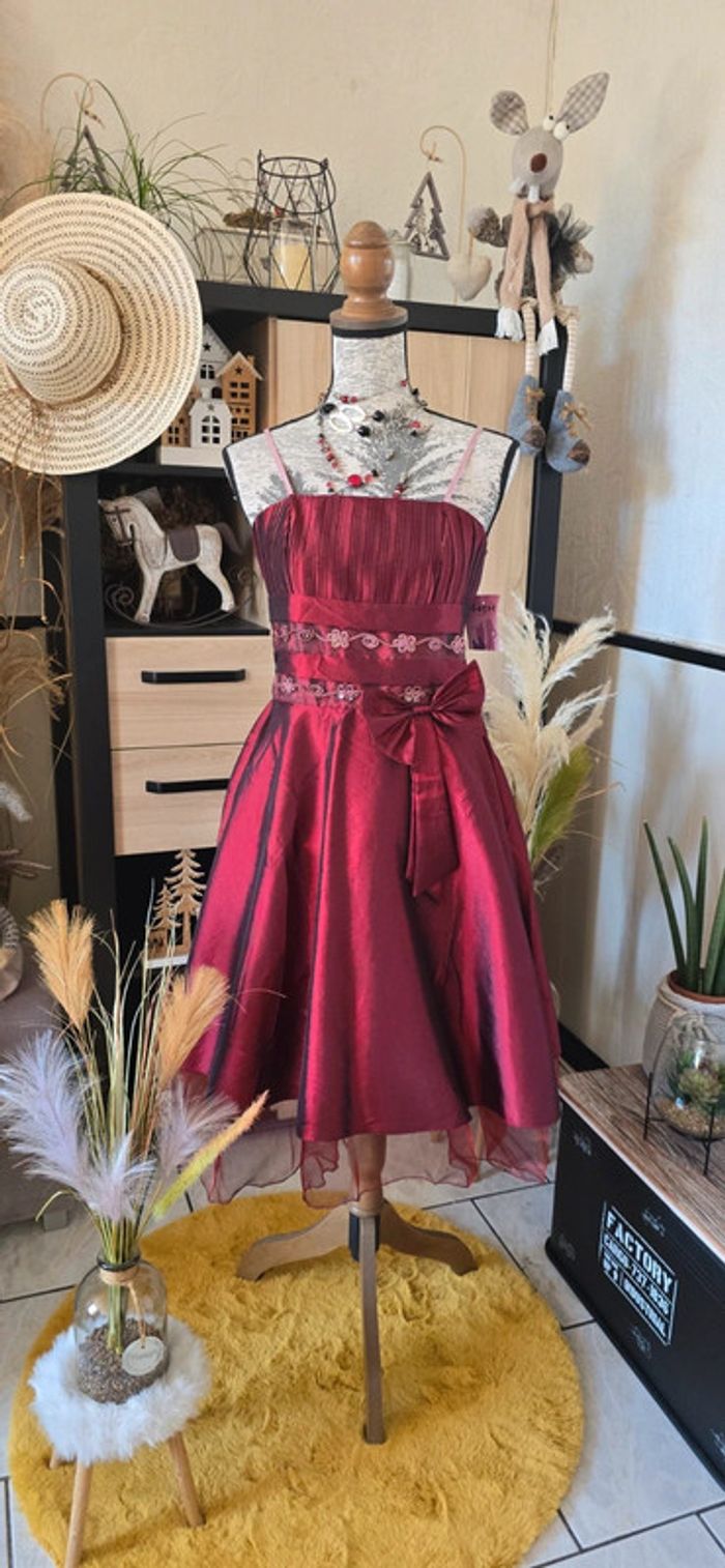 Magnifique robe de soirée neuve en satin - photo numéro 6