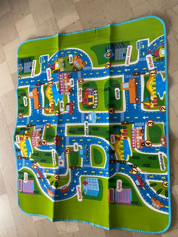 Tapis jeu voiture - photo numéro 3